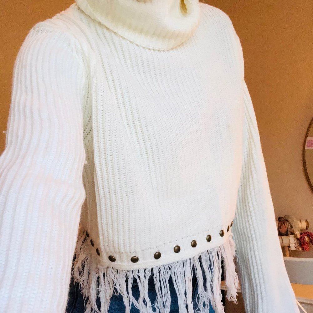 Turtle Neck Sweater - Picture 2 of 4